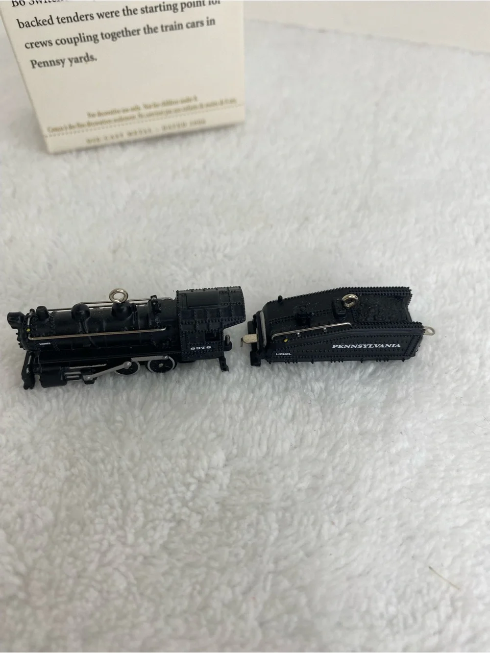 Hallmark Keepsake 2006 Steam Locomotive & Tender Lionel Pennsylvania B6 Ornament